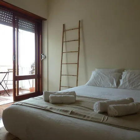 Cool Guest house Lisbon