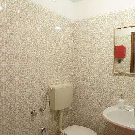 Cool Guest house Lisbon